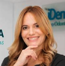 Dra. Karol Tineo, Periodoncia en Denta Sana